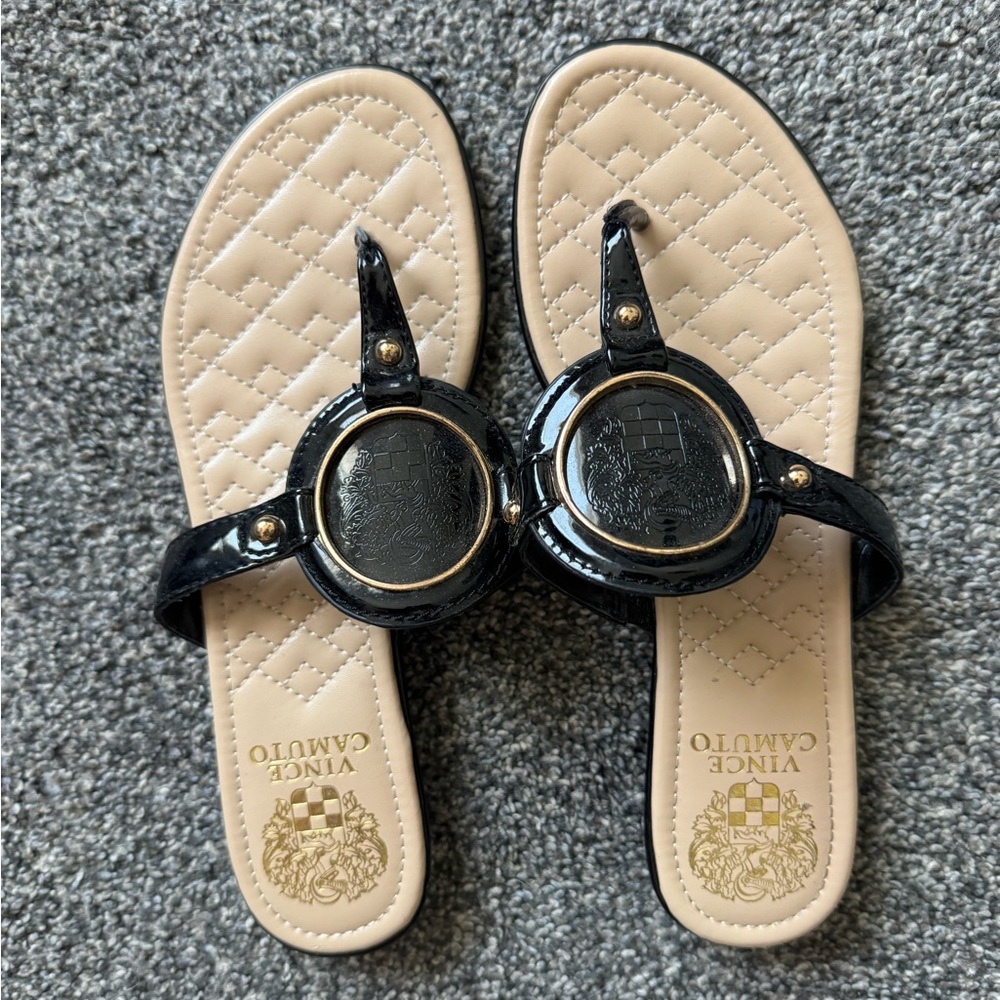 Vince Camuto Black Patent Sandals – Size 7.5